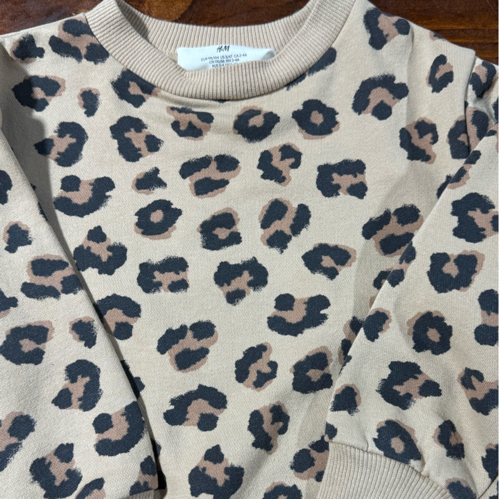 H&M Beige and Black Animal Print SweatShirt